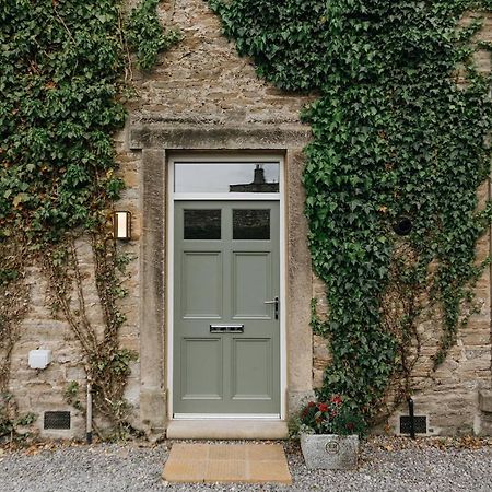 Wensleydale, Old School Rooms - Ground Floor Luxury Apartment In Richmond, North Yorkshire Richmond  Exterior photo