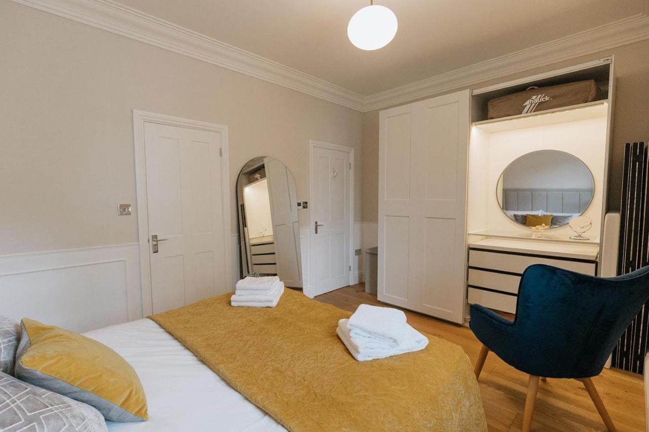 Wensleydale, Old School Rooms - Ground Floor Luxury Apartment In Richmond, North Yorkshire Richmond  Exterior photo