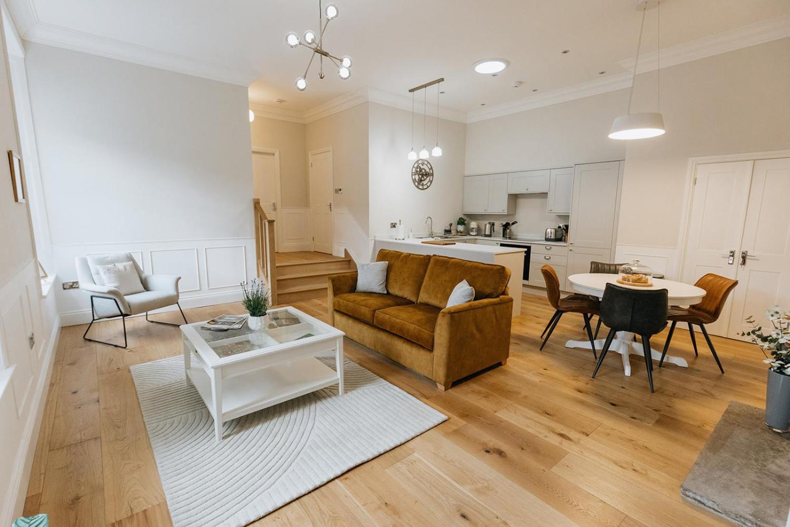 Wensleydale, Old School Rooms - Ground Floor Luxury Apartment In Richmond, North Yorkshire Richmond  Exterior photo