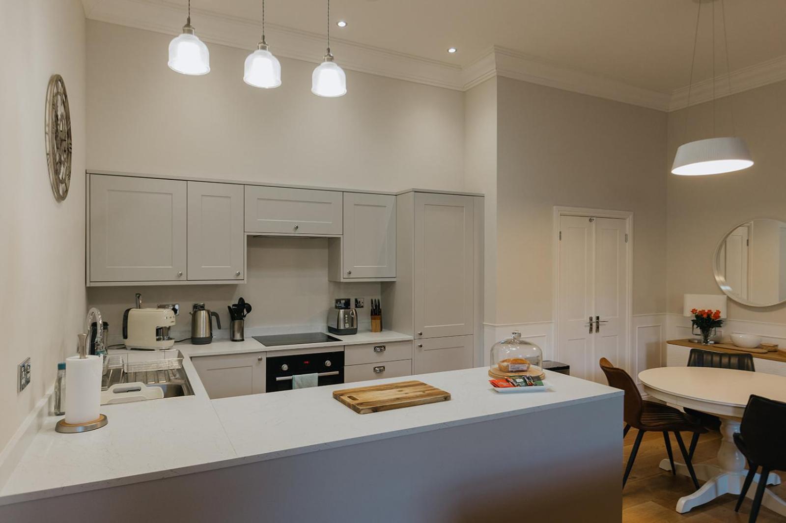 Wensleydale, Old School Rooms - Ground Floor Luxury Apartment In Richmond, North Yorkshire Richmond  Exterior photo